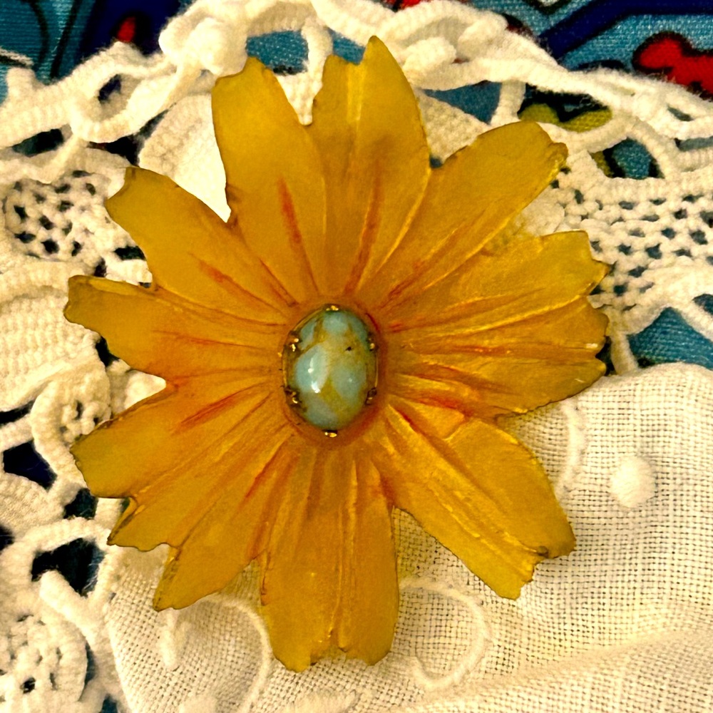 Antique Signed Celluloid Genuine Turquoise Flower C Clasp Brooch - Picture 2 of 15
